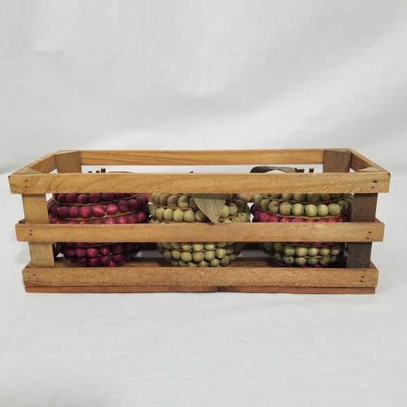 Three wooden apples in wood case (Farmhouse) - Picture 1 of 8